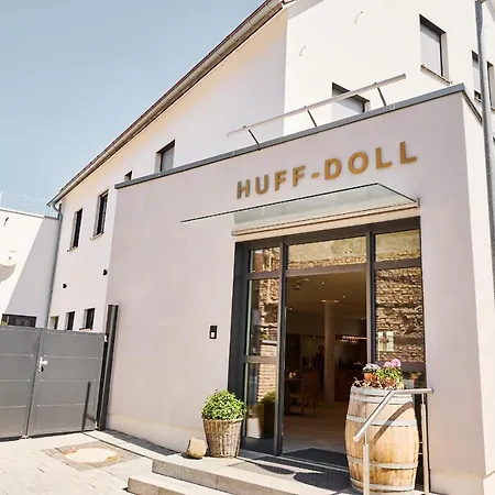 Ferienwohnungen im Weingut Huff-Doll Horrweiler Exterior foto