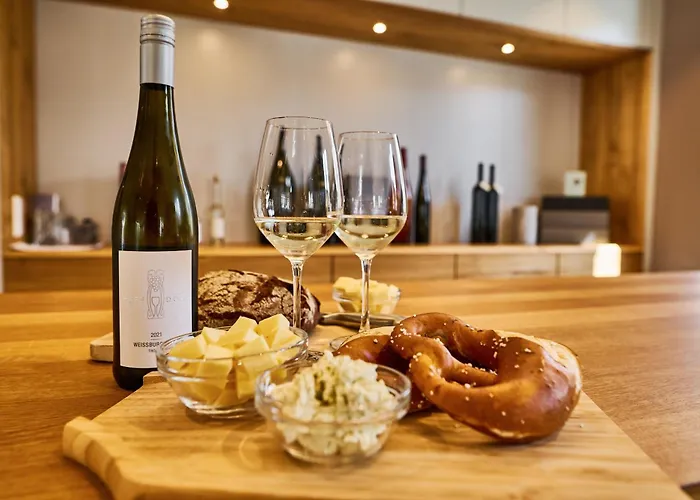 Ferienwohnungen Im Weingut Huff-Doll